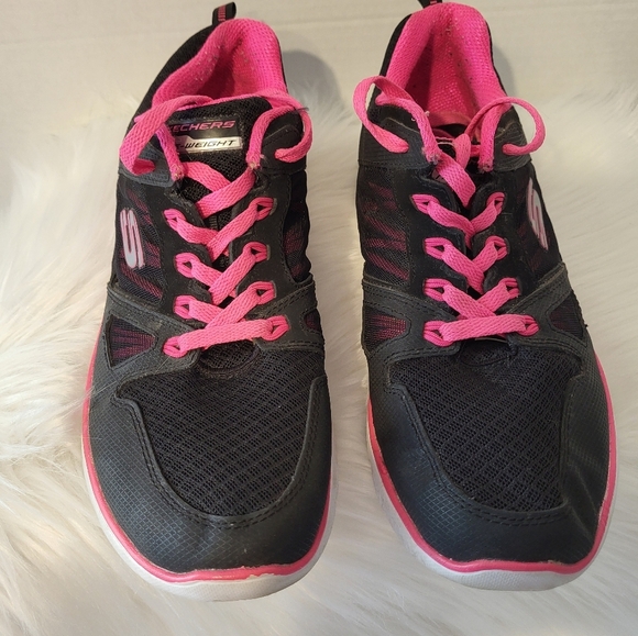 Skechers Women's Black and Pink Athletic Shoes, Size 8.5 - Picture 6 of 7